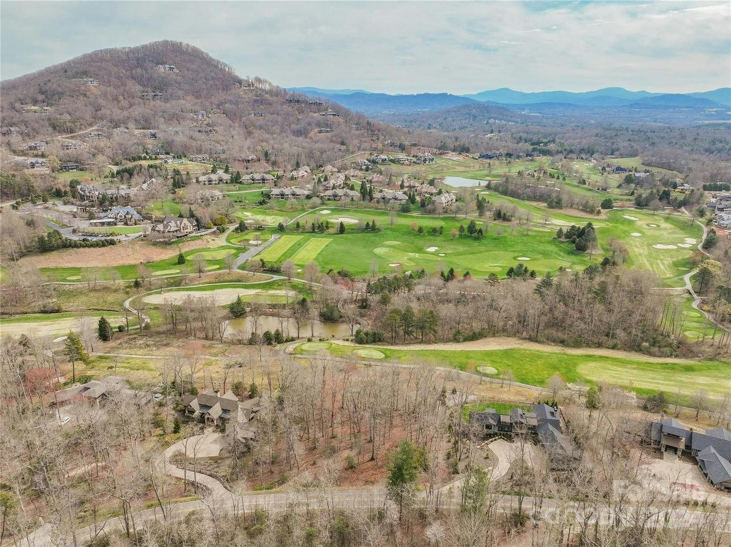 550 Walnut Valley Parkway | The Cliffs at Walnut Cove